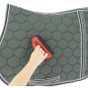 Brosse caoutchouc pour tapis - HIPPOTONIC