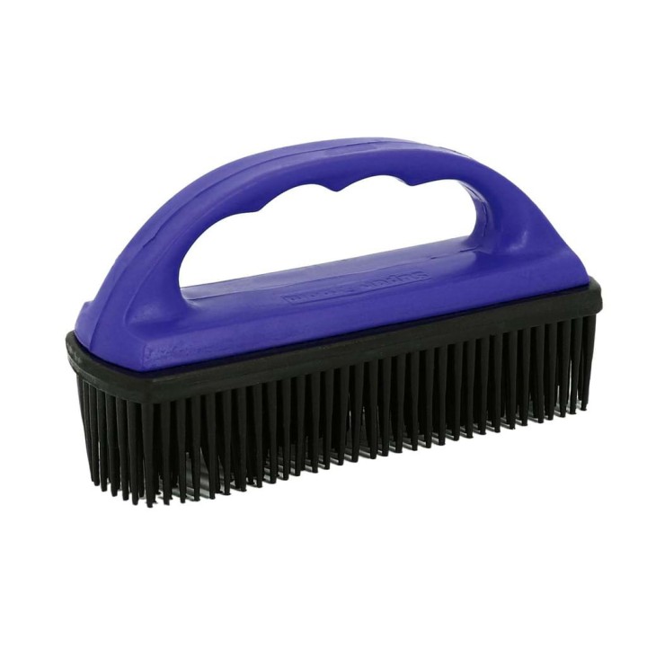 Brosse caoutchouc pour tapis